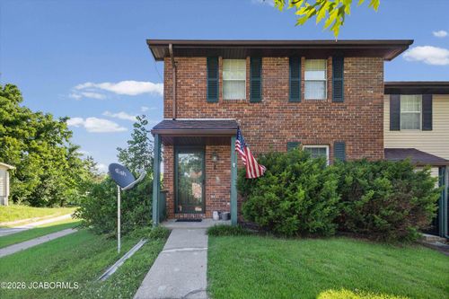a-2411 Beasley Ct, Jefferson City, MO, 65101-2270 | Card Image