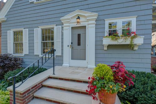 205 Valleyview Pl, Minneapolis, MN, 55419-1376 | Card Image