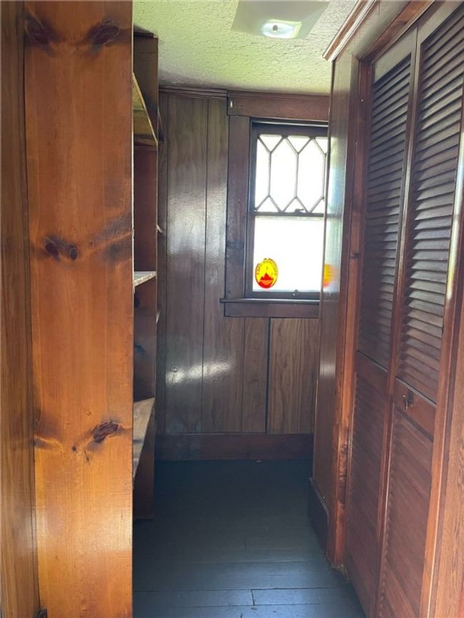 412 20 Th St, House other with 2 bedrooms, 1 bathrooms and 1 parking in Beaver Falls PA | Image 13