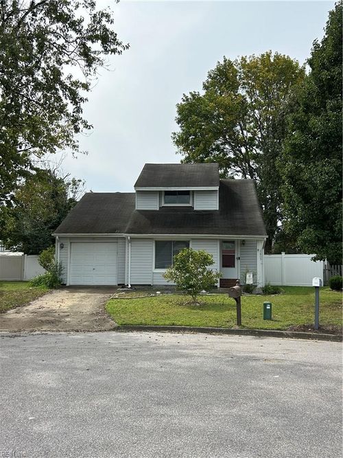 1605 Hathern Ct, Virginia Beach, VA, 23464-8410 | Card Image