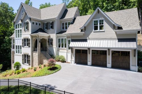 3244 Stillhouse Rd Se, atlanta, GA, 30339-3301 | Card Image