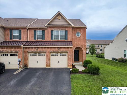 4486 Cottonwood Dr, Nazareth, PA, 18064-8678 | Card Image