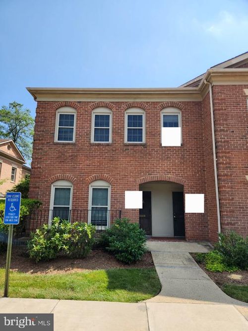 ste-320-7361 Mcwhorter Pl, ANNANDALE, VA, 22003-5649 | Card Image