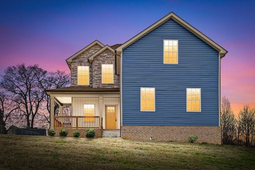 1395 Holden Dr, Clarksville, TN, 37042-7997 | Card Image