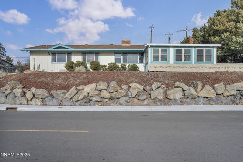 3200 Lodestar Ln, Reno, NV, 89503-1206 | Card Image