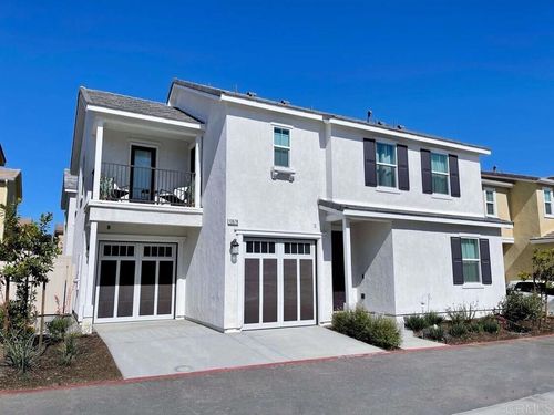 13678 Gray Hawk Way, Valley Center, CA, 92082-6952 | Card Image