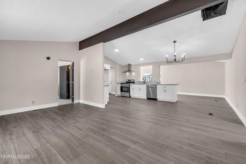 6120 Leon Dr, Sun Valley, NV, 89433-6952 | Card Image