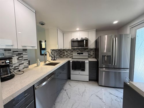 apt-105-1025 Se 2nd Ave, Dania Beach, FL, 33004-4455 | Card Image