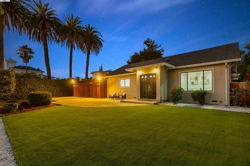 47618 Wabana Cmn, Fremont, CA, 94539-7550 | Card Image