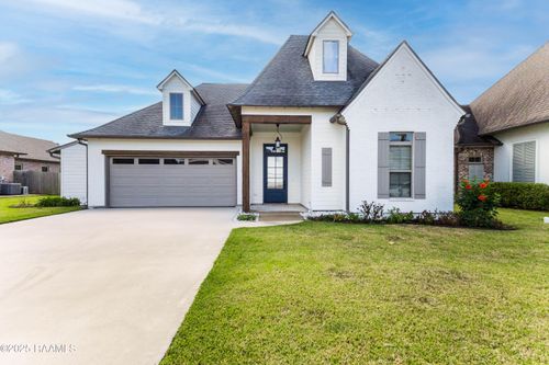 110 Snapping Ln, Broussard, LA, 70518-7447 | Card Image
