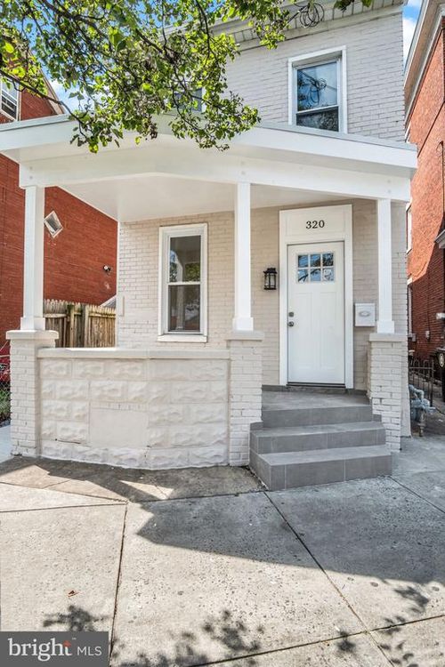 320 S 17th St, HARRISBURG, PA, 17104-1144 | Card Image