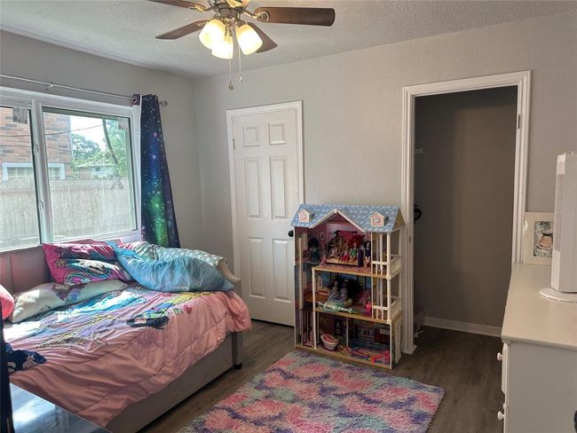 8730 Pines Place Dr, House other with 3 bedrooms, 2 bathrooms and 2 parking in Humble TX | Image 12