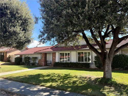 36047 Leah Ln, Yucaipa, CA, 92399-5260 | Card Image