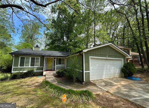 921-921 Hemingway Rd, Stone Mountain, GA, 30088-1910 | Card Image