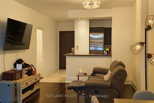 1507-102 Bloor St W, Toronto, ON, M5S1M8 | Card Image