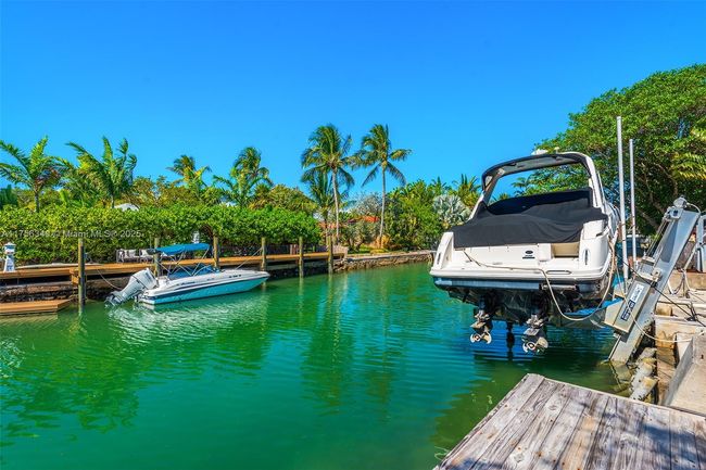 7940 Hawthorne Ave, House other with 4 bedrooms, 2 bathrooms and null parking in Miami Beach FL | Image 8