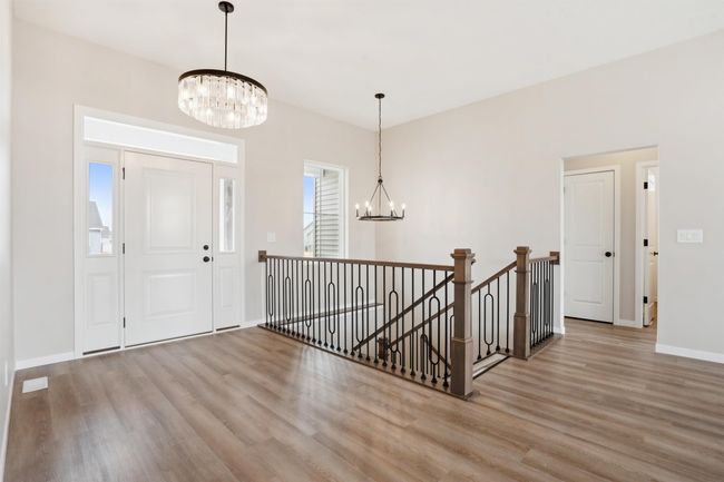 2714 Autumn Woods Dr, House other with 5 bedrooms, 3 bathrooms and null parking in Cedar Falls IA | Image 4