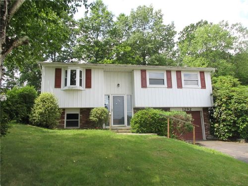1292 Armstrong Dr, South Park, PA, 15129-9451 | Card Image