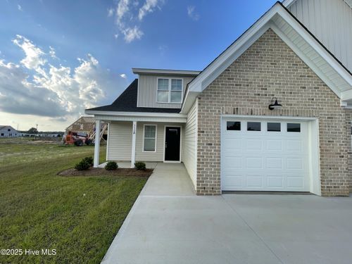 a-712 Sarah Rebecca Dr, Greenville, NC, 27834-2548 | Card Image