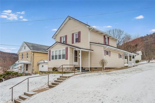 155 Walcott St, Clymer, PA, 15728-1428 | Card Image