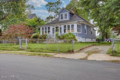 168 Railroad Avenue, House other with 3 bedrooms, 1 bathrooms and null parking in Belford NJ | Image 3