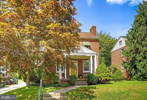 1117 W Ross St, LANCASTER, PA, 17603-2638 | Card Image