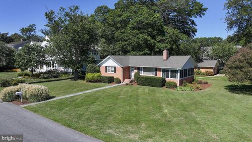 93 Bay Dr, ANNAPOLIS, MD, 21403-4439 | Card Image