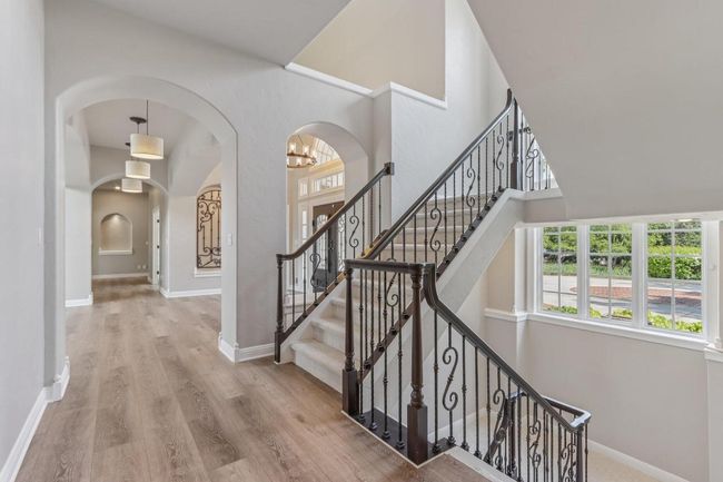 1601 Cedar Bend, House other with 5 bedrooms, 4 bathrooms and null parking in Hartland WI | Image 25