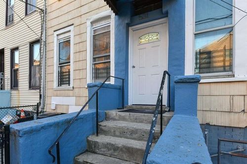 5-531 28th St, Union City, NJ, 07087 | Card Image