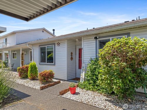 apt-4-4214 84th St Ne, Marysville, WA, 98270-3457 | Card Image