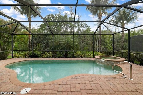 28591 Westmeath Ct, BONITA SPRINGS, FL, 34135-8550 | Card Image