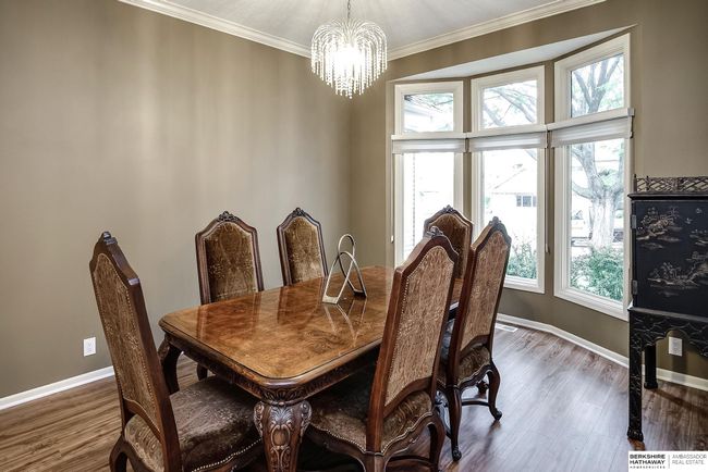 5801 S 119 Th Plz, House other with 3 bedrooms, 3 bathrooms and 2 parking in Omaha NE | Image 5