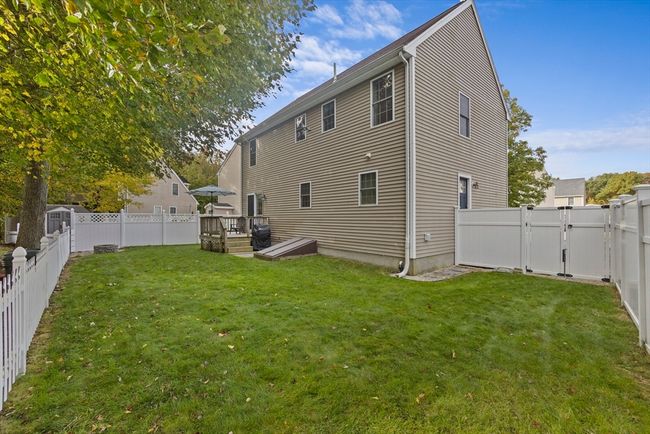 21 Village Rd, House other with 3 bedrooms, 3 bathrooms and 2 parking in Raynham MA | Image 33