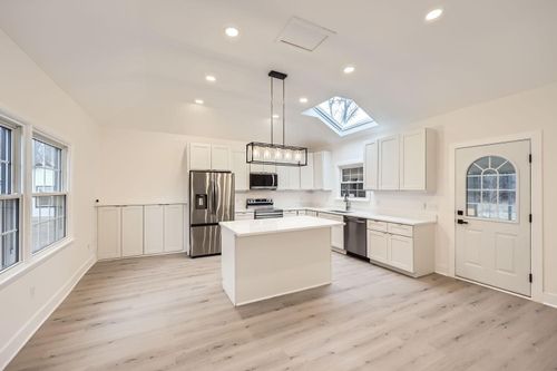 1300 6th Ave N, Orono, MN, 55356 | Card Image