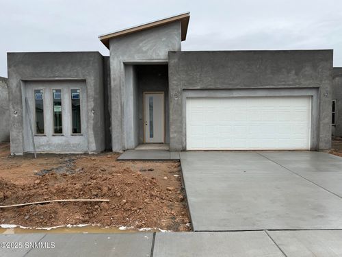 3724 Daybreak St, Las Cruces, NM, 88012-8087 | Card Image
