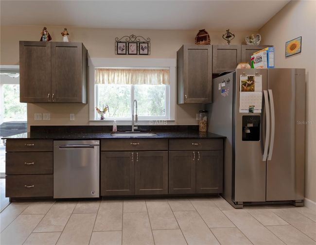 13850 Se 73 Rd Ln, House other with 3 bedrooms, 2 bathrooms and null parking in MORRISTON FL | Image 4