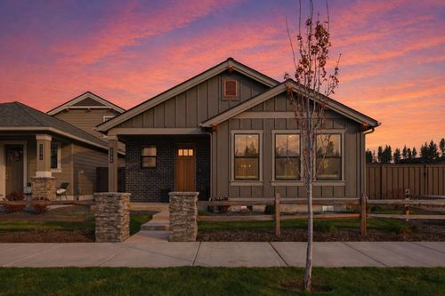 2288 Nw Skyline Ranch Rd, Bend, OR, 97703-2353 | Card Image