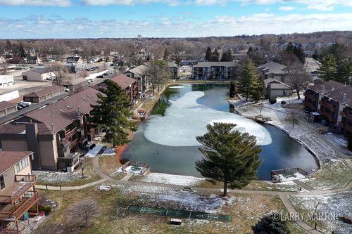 bldg-93-2937 Byron Center Ave, Wyoming, MI, 49519-2429 | Card Image