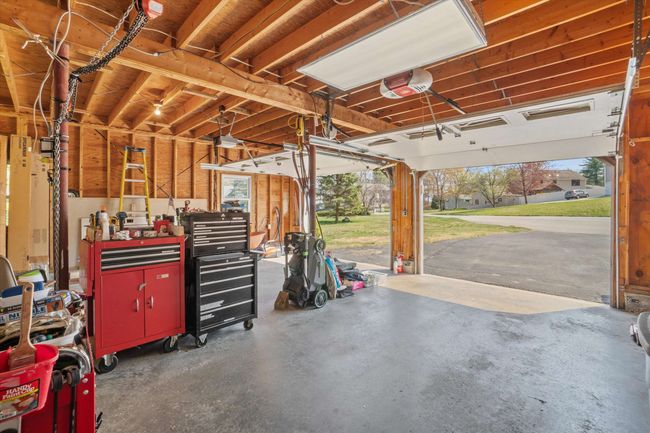 17 Cindy Dr, House other with 3 bedrooms, 2 bathrooms and null parking in Nashua NH | Image 36