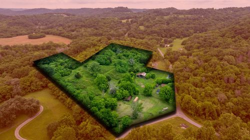 1495 Wolf Hill Rd, Bethpage, TN, 37022-4652 | Card Image