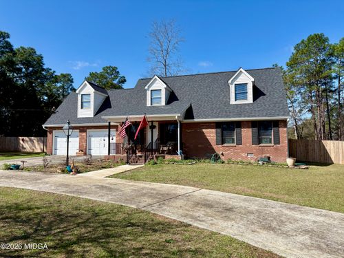 319 Greenbriar Dr, Byron, GA, 31008-7303 | Card Image