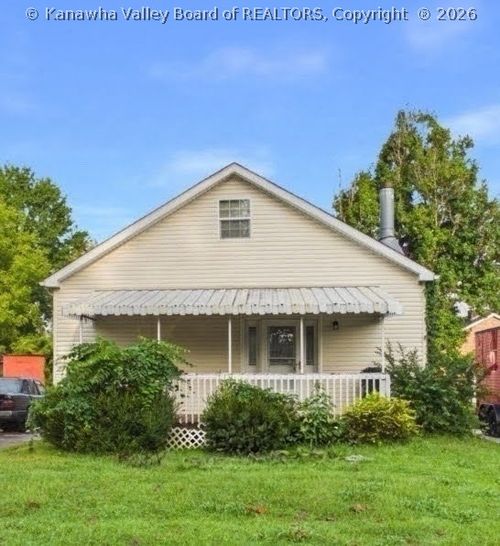 117 1/2 Lincoln Avenue, Dunbar, WV, 25064 | Card Image