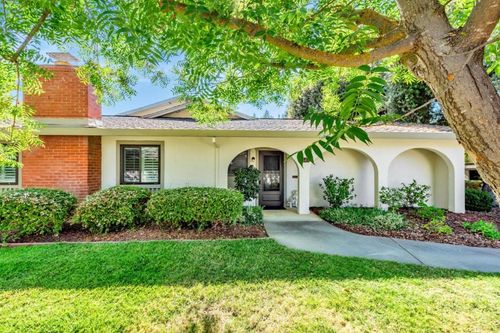 5547 Cribari Cir, San Jose, CA, 95135-1330 | Card Image