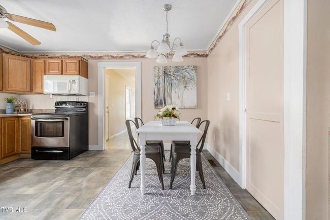 2012 Euclid Ave, House other with 3 bedrooms, 2 bathrooms and null parking in Bristol VA | Image 9
