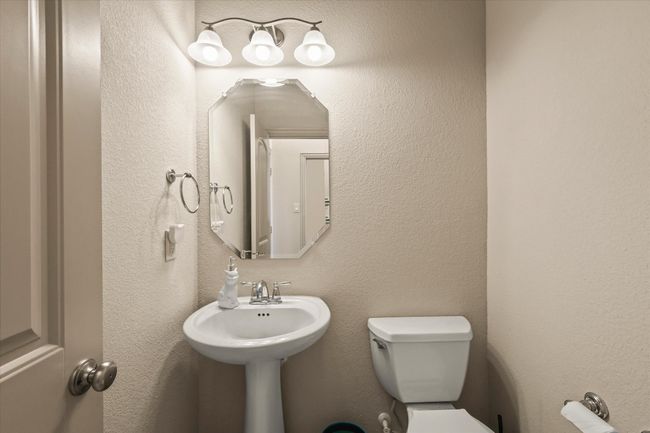 Downstairs half bath | Image 28