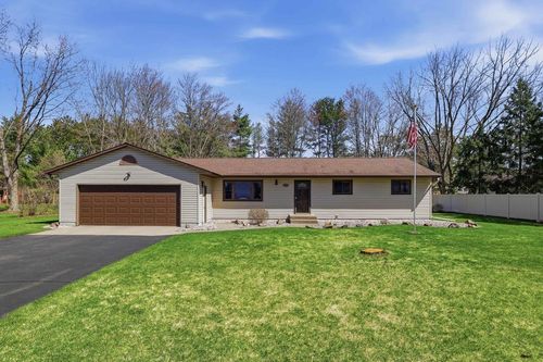 630 Bob'S Drive, PLOVER, WI, 54467 | Card Image