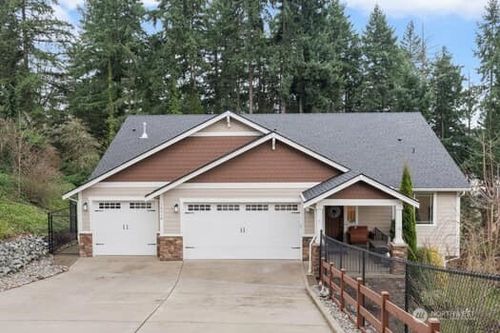 10218 45th St E, Edgewood, WA, 98372-2101 | Card Image
