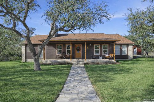 8315 Ozark Dr, San Marcos, TX, 78666-1766 | Card Image