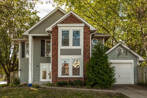 137 Southern Trce, Hendersonville, TN, 37075-3068 | Card Image