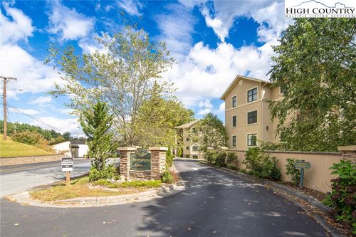 201-155 Gateway Dr, Boone, NC, 28607-6726 | Card Image